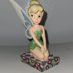 Adorable Disney Showcase Collection Tinker Bell “A Pixie Delight” figurine 🧚‍♀️